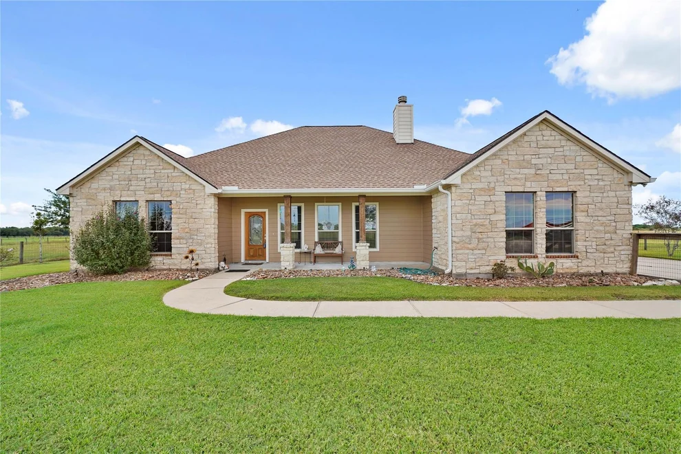 Unit for sale at 11350 Zamanek Road, Needville, TX 77461