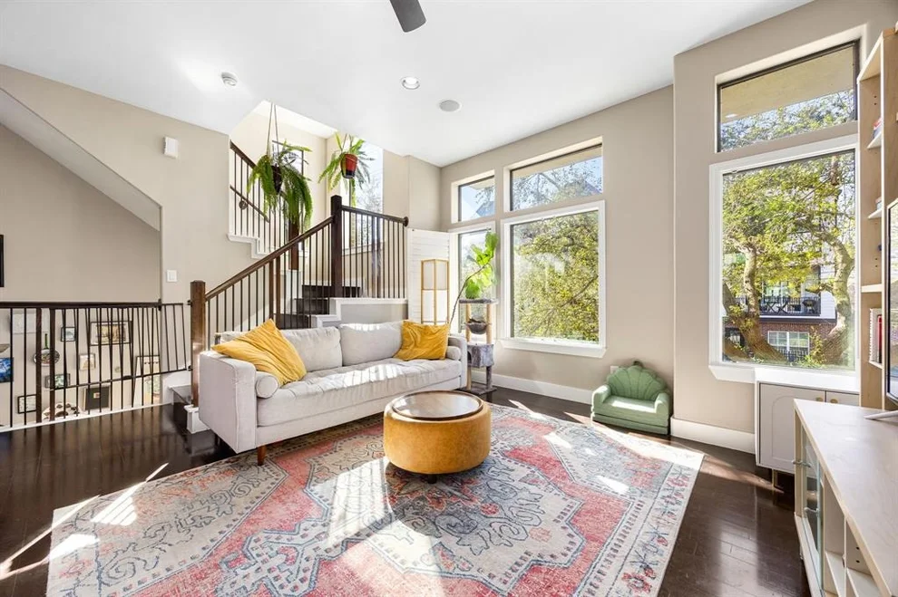 Unit for sale at 1404 Spring Street, Houston, TX 77007