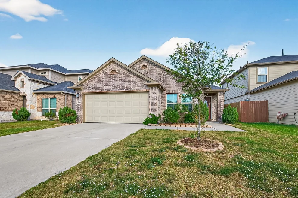 Unit for sale at 7219 Victorville Drive, Rosharon, TX 77583