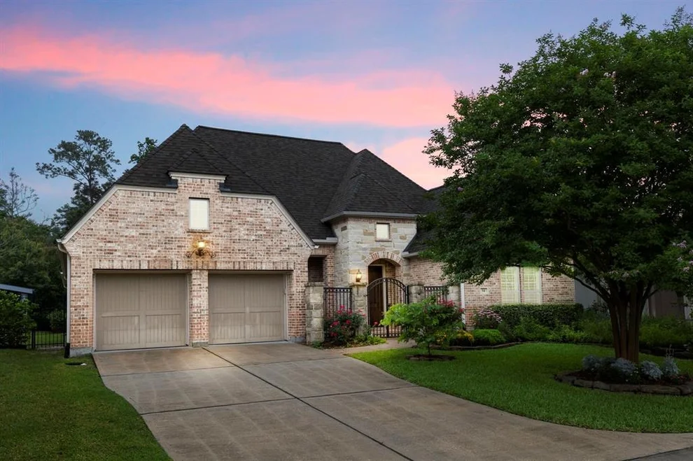 Unit for sale at 54 Lake Reverie Place, Tomball, TX 77375