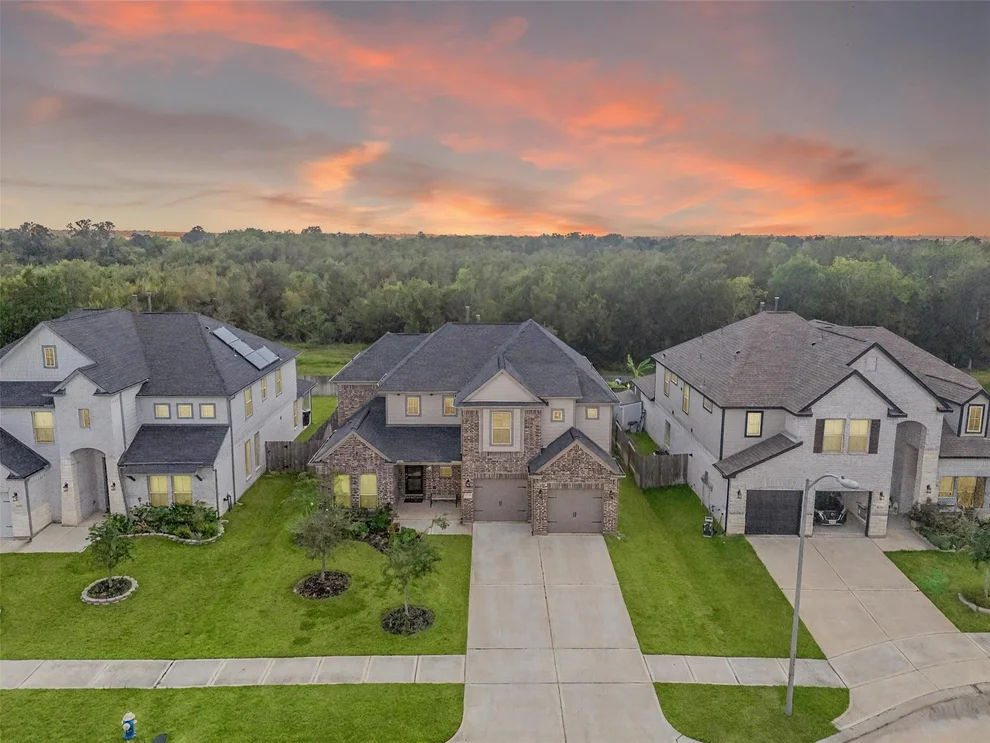 Unit for sale at 5010 Trembling Aspen Lane, Rosenberg, TX 77471