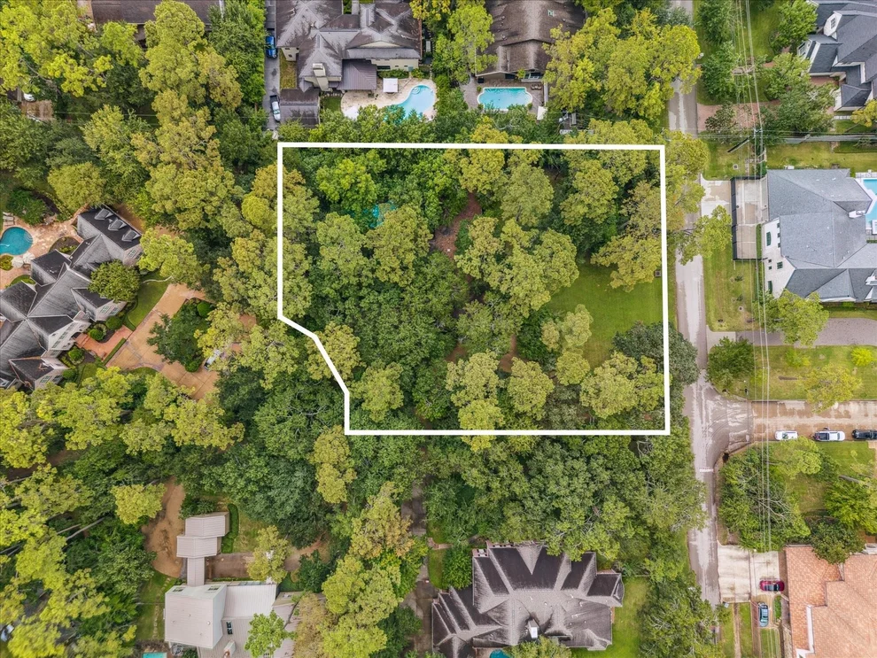 Unit for sale at 517 Flintdale Road, Houston, TX 77024