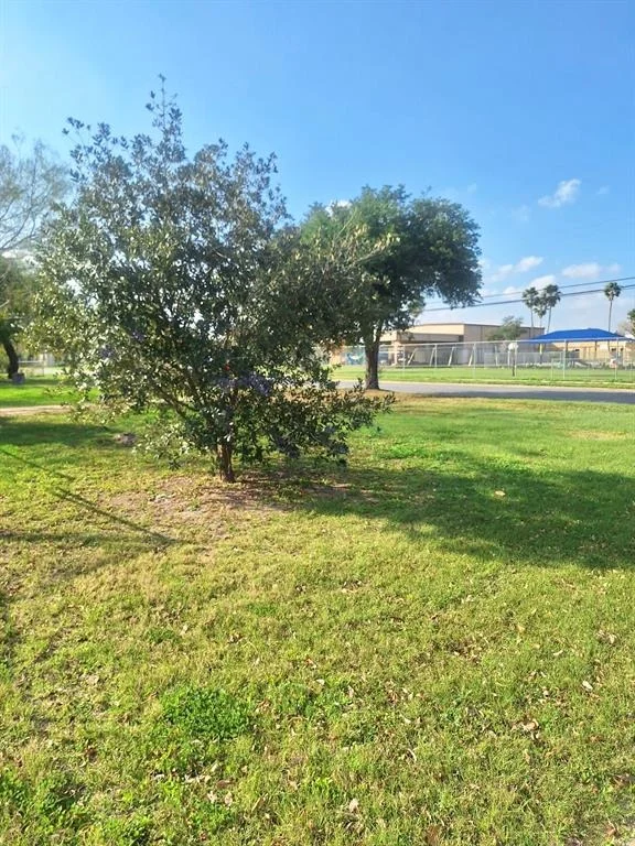 Unit for sale at 1202 S B St, Harlingen, TX 78550