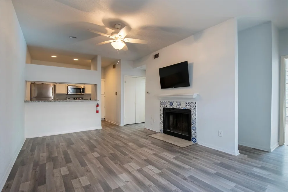 Unit for sale at 8055 Cambridge Street, Houston, TX 77054