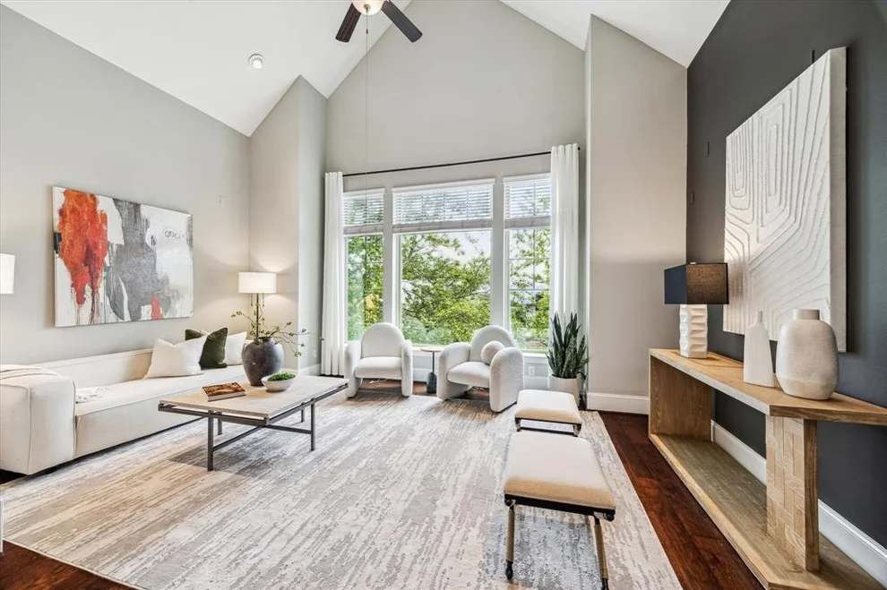 Unit for sale at 1118 W 7th Street, Houston, TX 77007