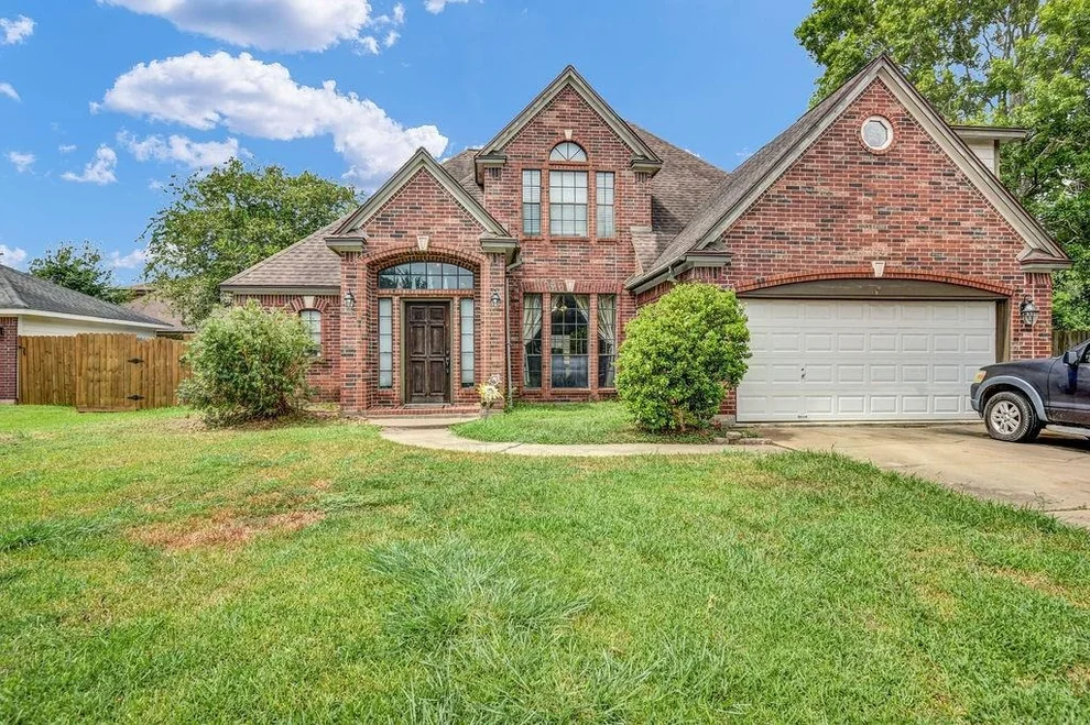 Unit for sale at 61 Parsley Court, Lake Jackson, TX 77566