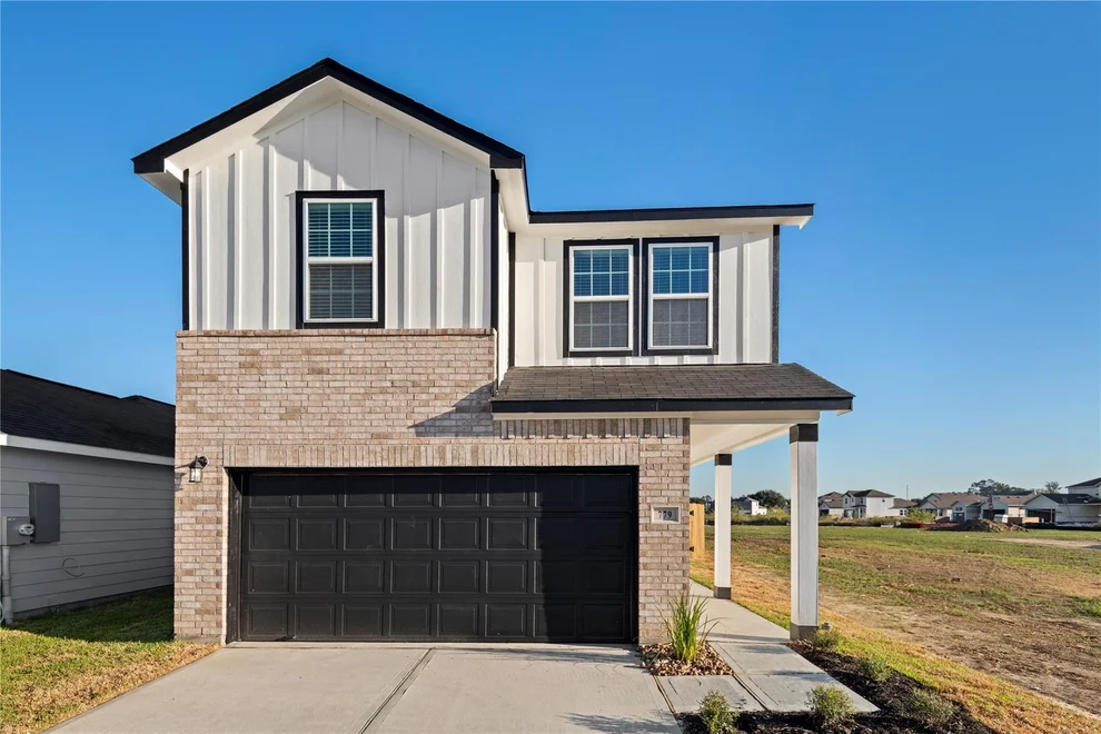 Unit for sale at 802 Stoney Point Lane, Dayton, TX 77535