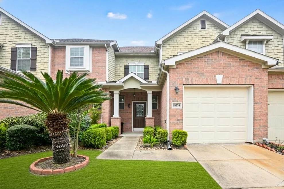 Unit for sale at 13034 Stratford Skies Lane, Houston, TX 77072