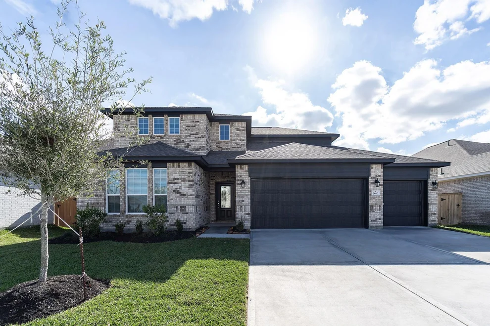 Unit for sale at 2610 Jasper Oaks Drive, Iowa Colony, TX 77583