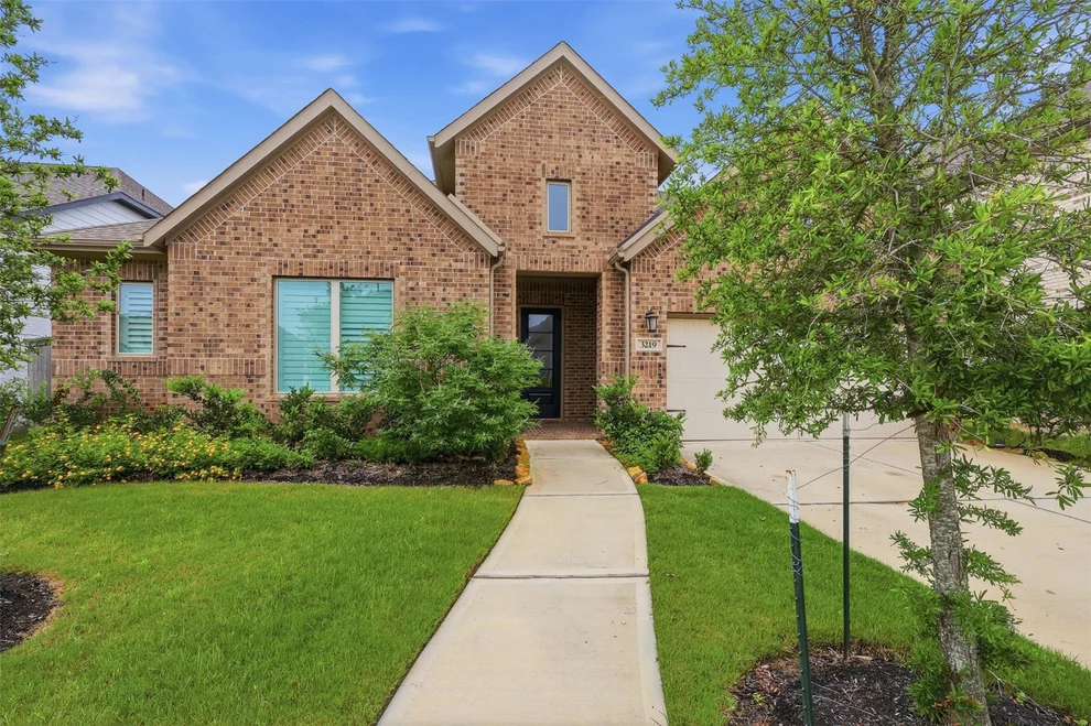 Unit for sale at 3219 Blue Grama Bend, Brookshire, TX 77423