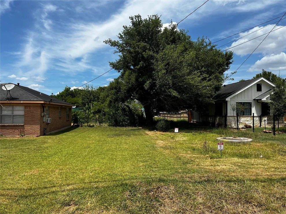 Unit for sale at 9315 Arledge Street, Houston, TX 77075