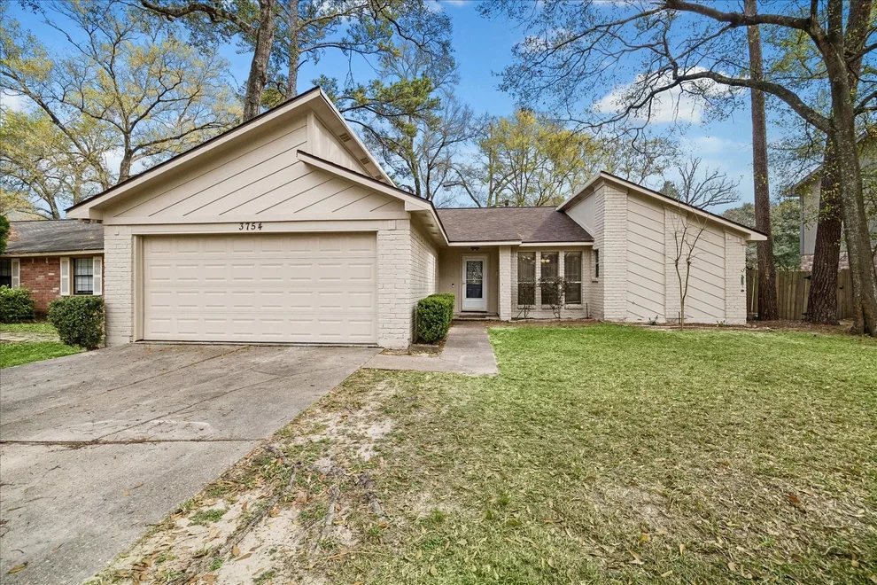 Unit for sale at 3754 Glade Forest Drive, Kingwood, TX 77339