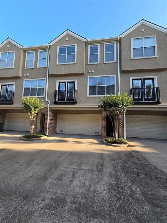 Unit for sale at 12707 Boheme Dr, Houston, TX 77024