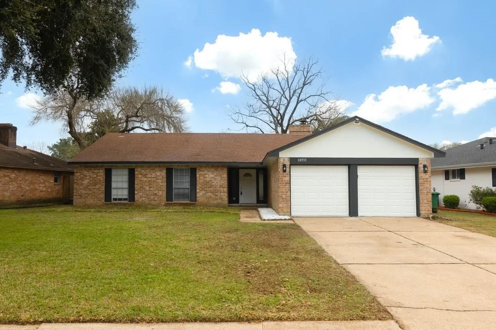 Unit for sale at 10931 Montverde Lane, Houston, TX 77099