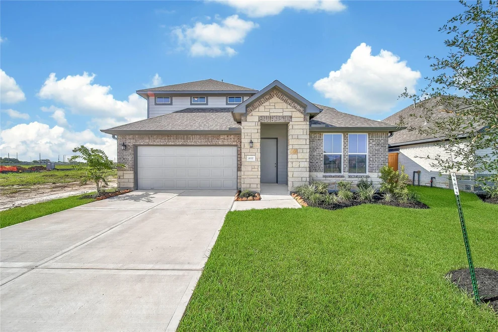 Unit for sale at 1832 Rory Christine Drive, Rosharon, TX 77583