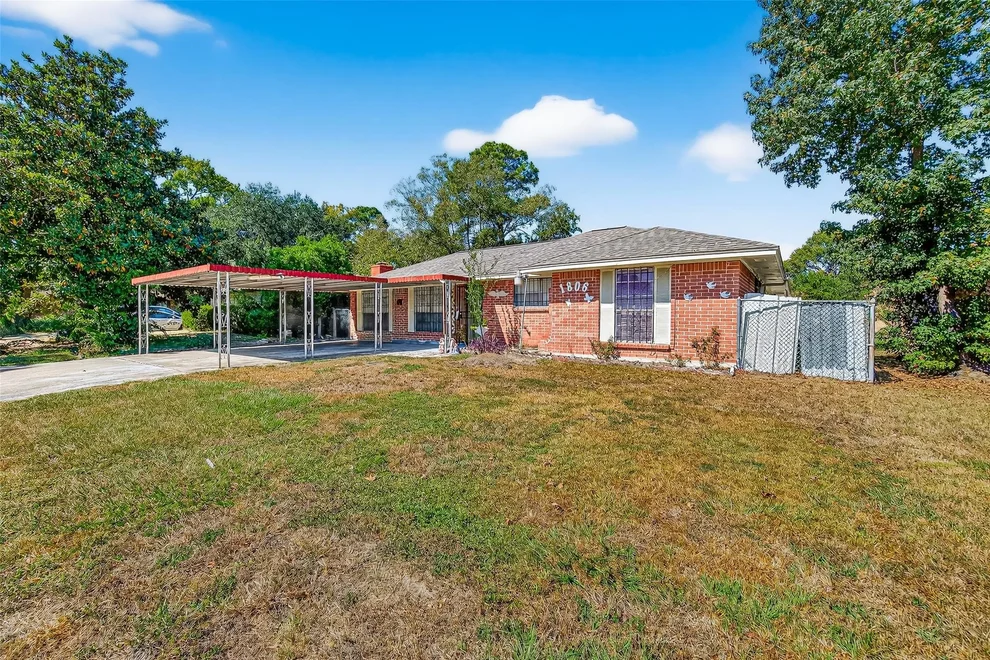Unit for sale at 1806 Saddle Rock Drive, Houston, TX 77088