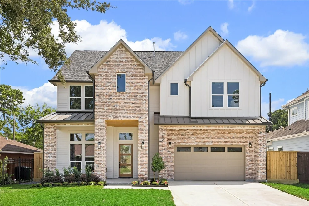 Unit for sale at 5213 Lido Lane, Houston, TX 77092