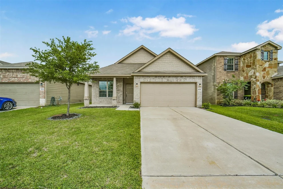 Unit for sale at 2614 Summer Lane, Missouri City, TX 77489