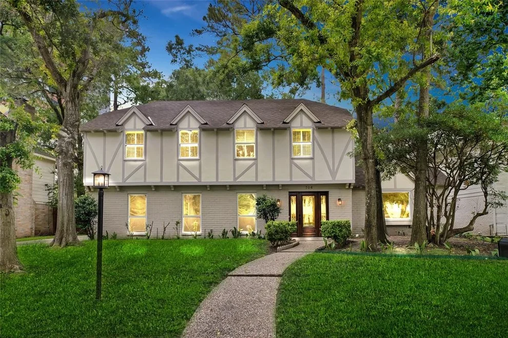 Unit for sale at 706 Bison Drive, Houston, TX 77079