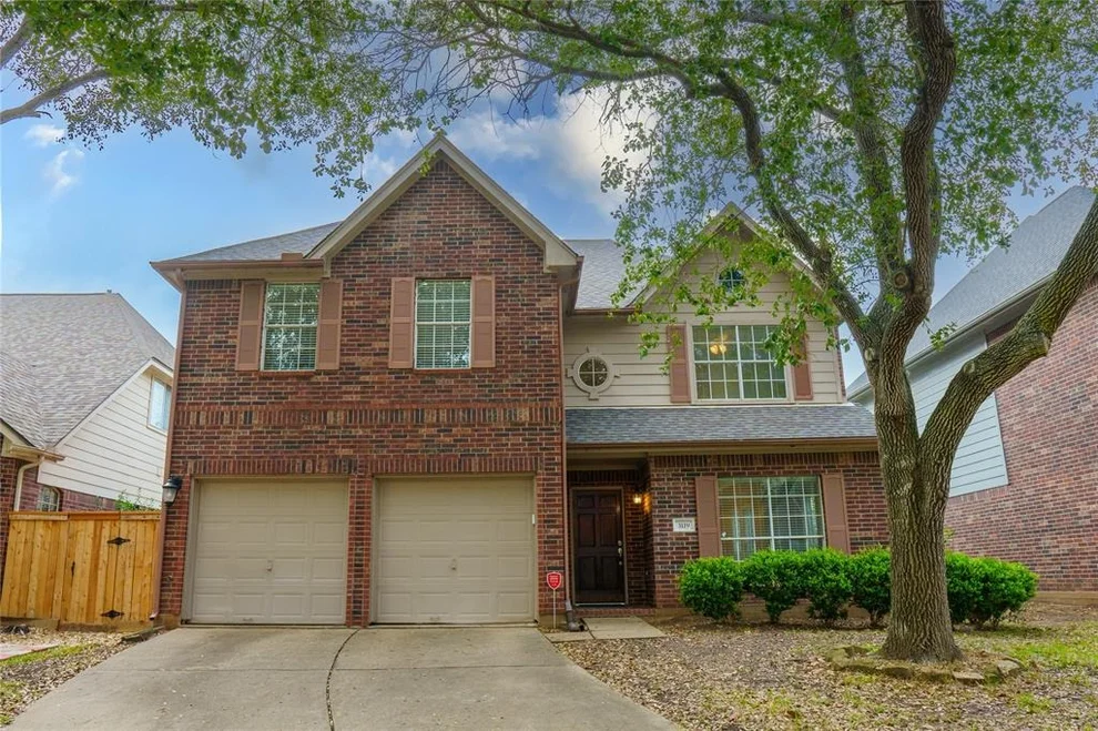 Unit for sale at 3119 Waters Way Drive, Sugar Land, TX 77478
