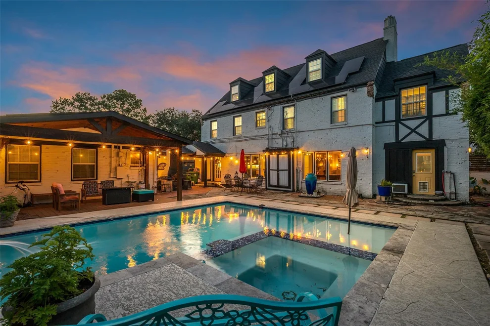Unit for sale at 4304 Roseneath Drive, Houston, TX 77021