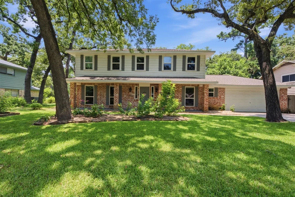 Unit for sale at 710 Glen Haven Drive, Conroe, TX 77385