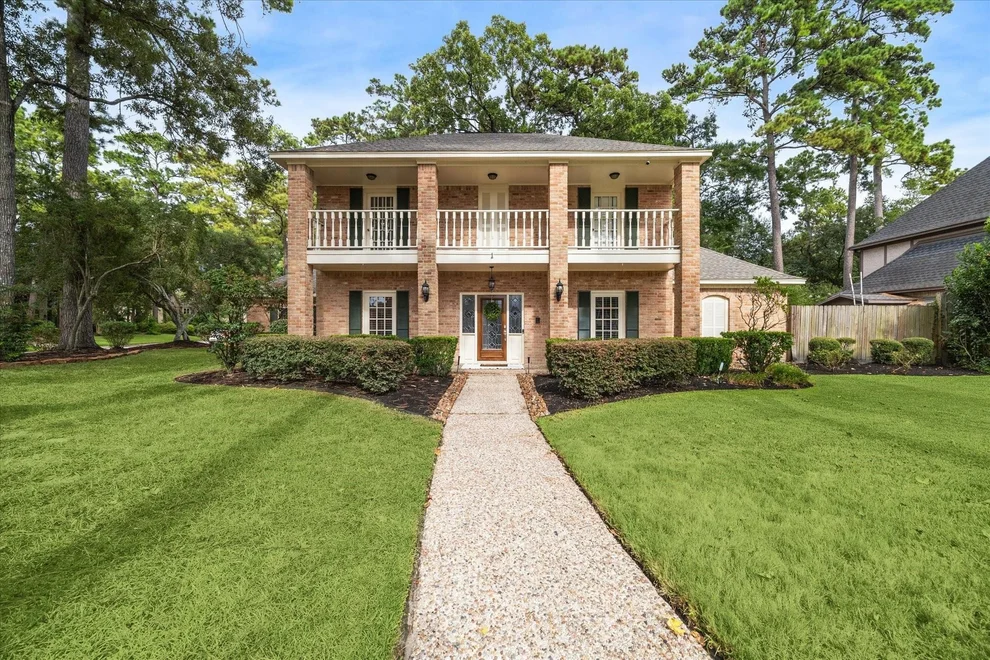 Unit for sale at 2214 Forest Garden Drive, Kingwood, TX 77345