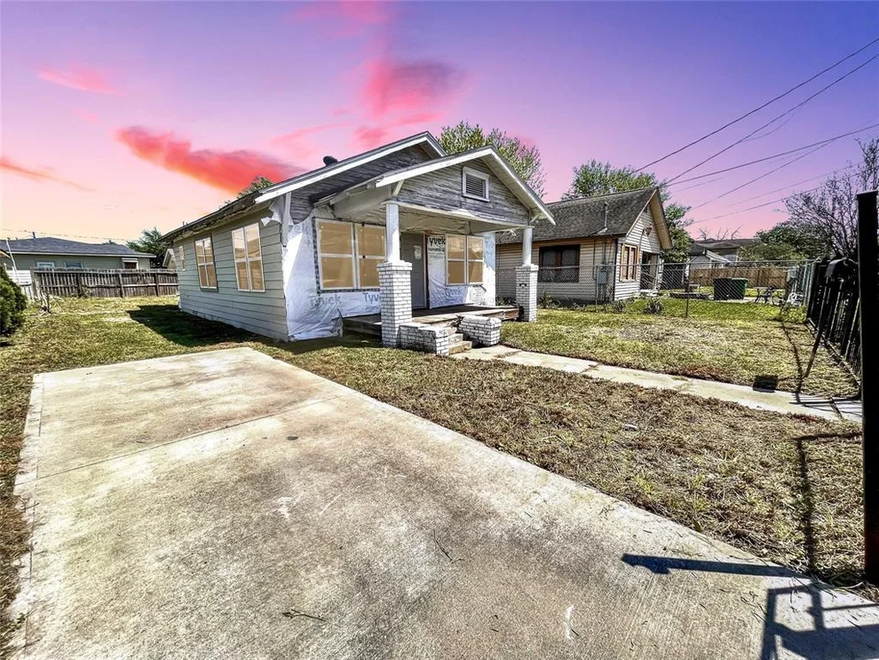 Unit for sale at 6929 Avenue L, Houston, TX 77011