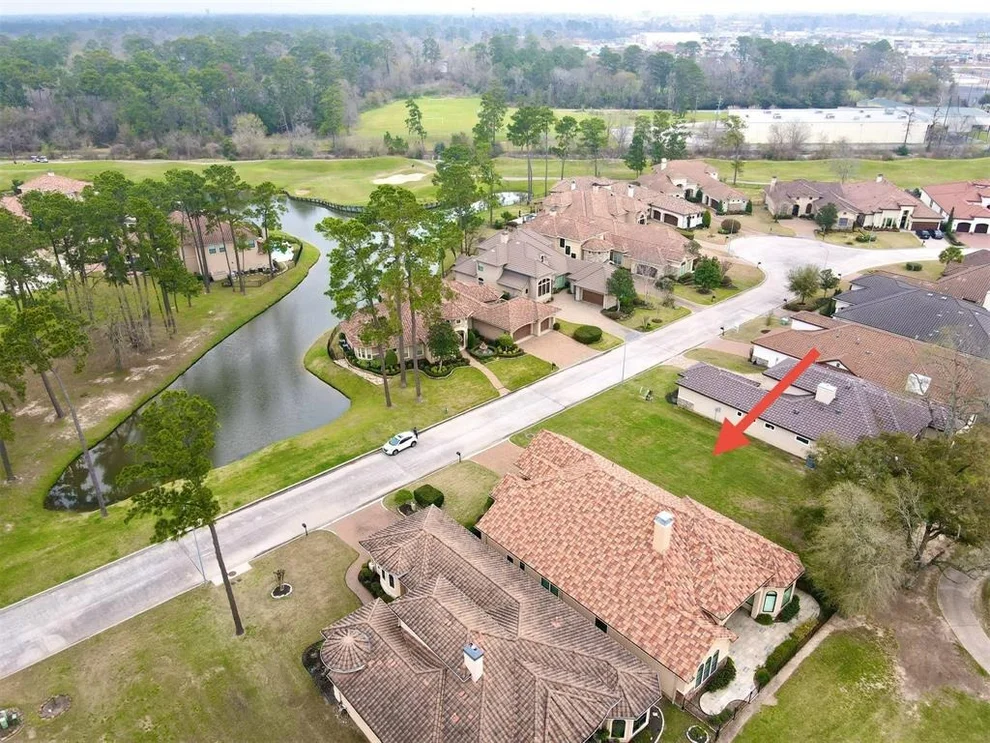 Unit for sale at 16019 Bridges Fairway Lane, Houston, TX 77068