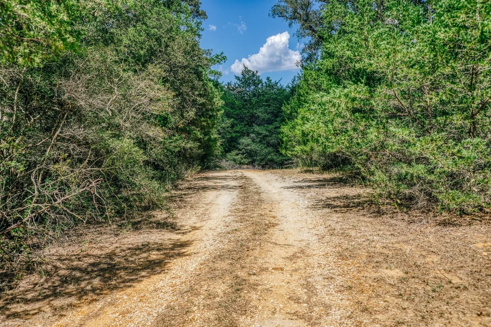 Unit for sale at 9713 County Road 316, Caldwell, TX 77836
