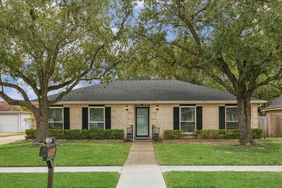 Unit for sale at 16229 Seattle Street, Jersey Village, TX 77040