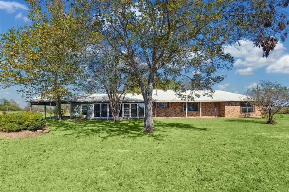 Unit for sale at 6662 Fm 2187 Road, Sealy, TX 77474