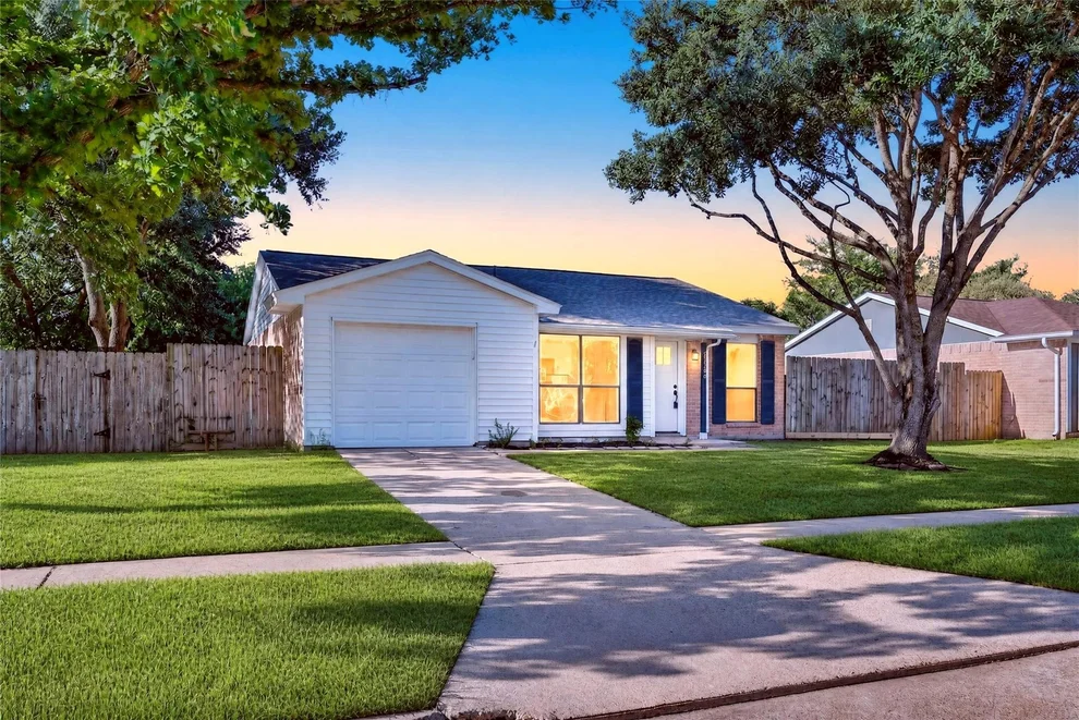 Unit for sale at 24114 Four Sixes Lane, Hockley, TX 77447