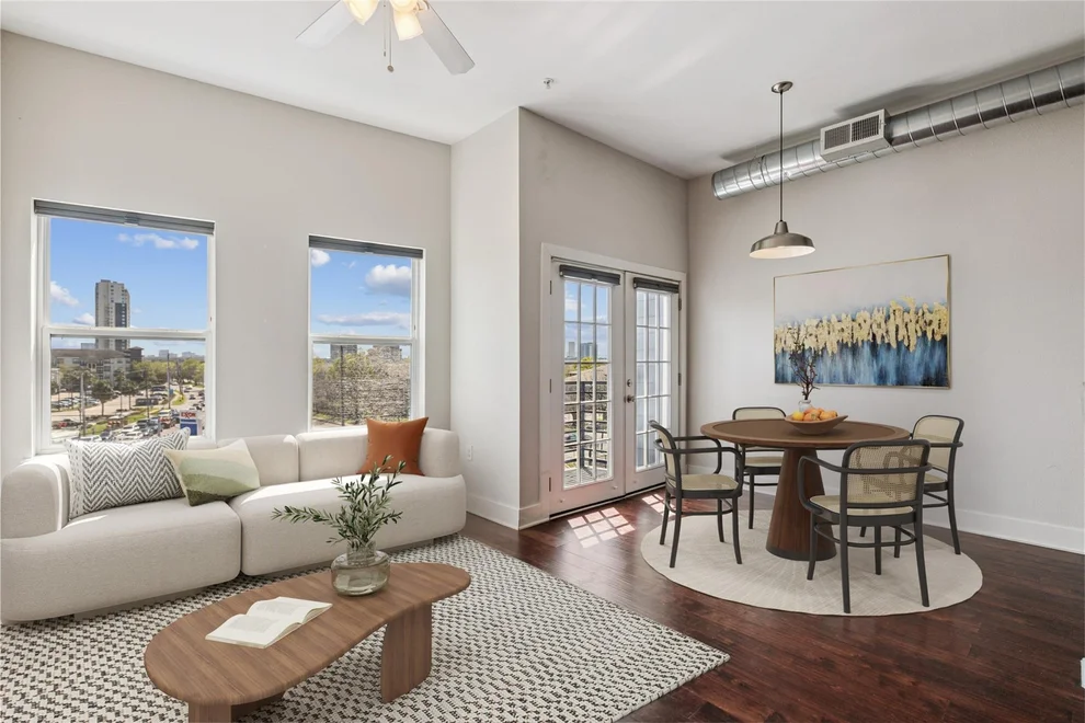 Unit for sale at 1011 Studemont Street, Houston, TX 77007