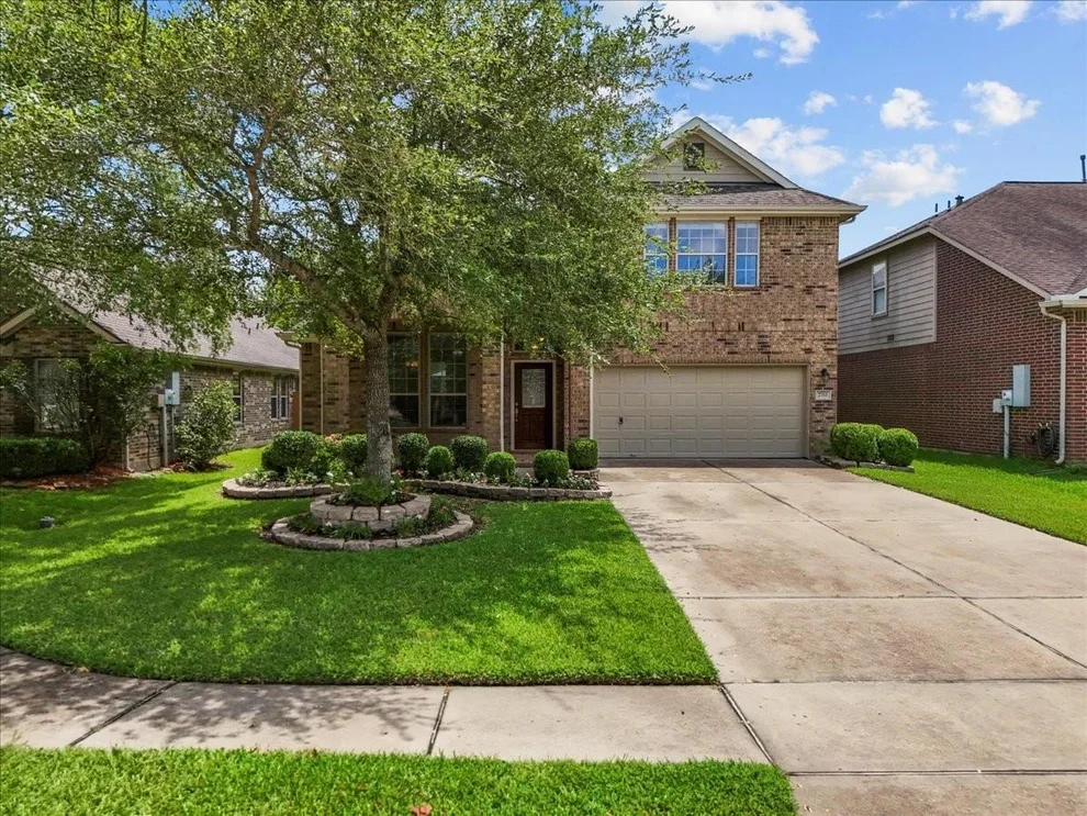 Unit for sale at 2761 Rio Bella Court, League City, TX 77573