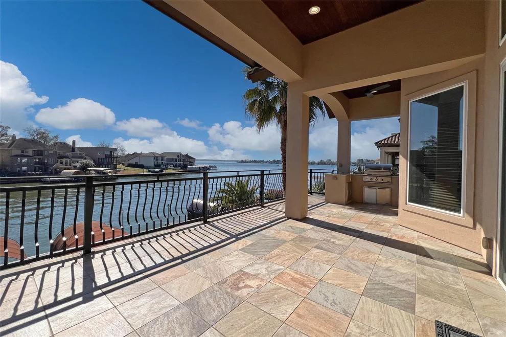 Unit for sale at 12349 Tramonto Drive, Conroe, TX 77304