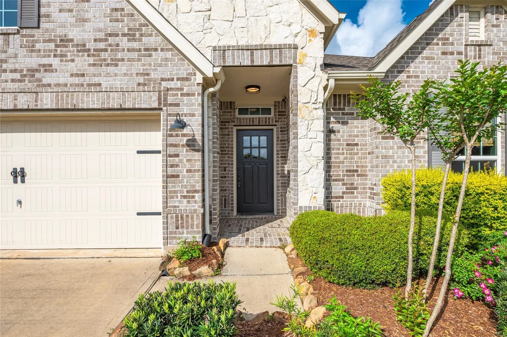 Unit for sale at 1851 Belle Place, Alvin, TX 77511