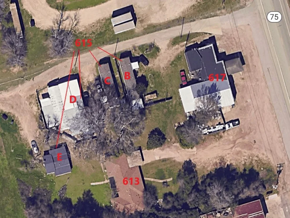 Unit for sale at 613, 615 & 617 N Highway 75, Willis, TX 77378