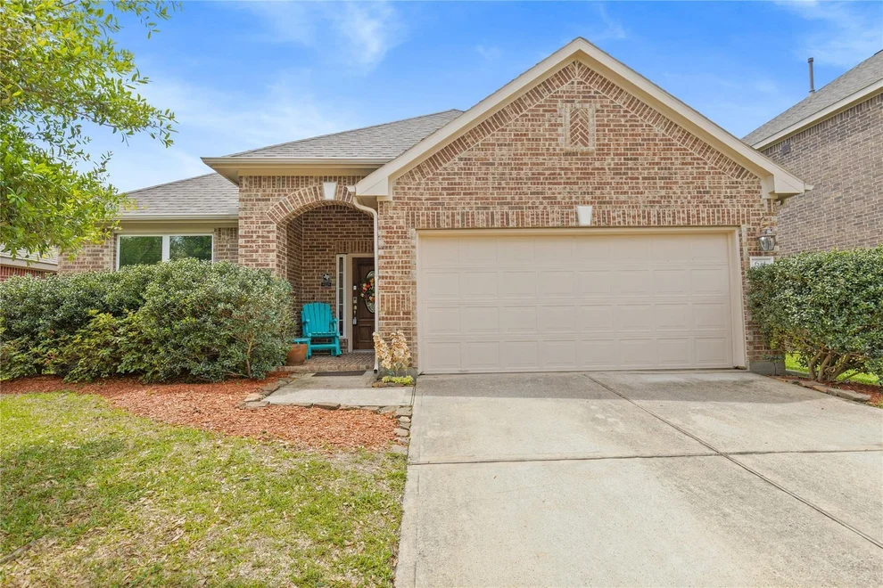Unit for sale at 611 Orchid Hill Drive E, Conroe, TX 77301