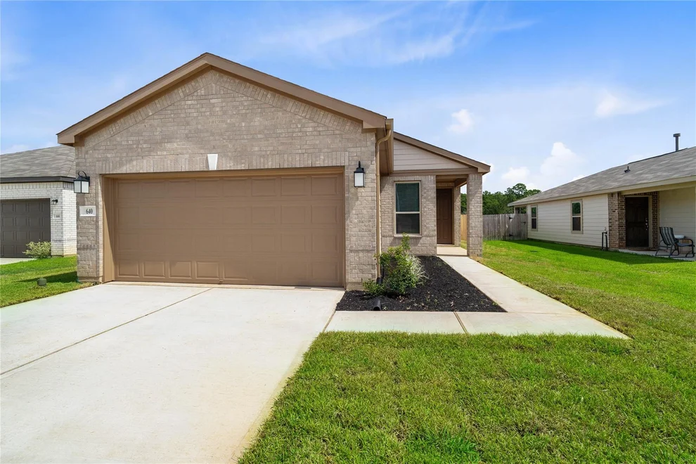 Unit for sale at 640 Appaloosa Meadow Drive, Magnolia, TX 77354