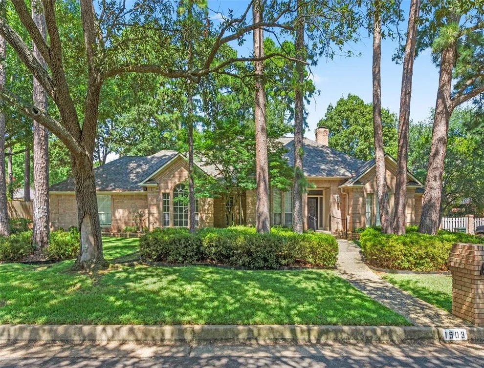 Unit for sale at 1503 Woodlands Drive, Tyler, TX 75703