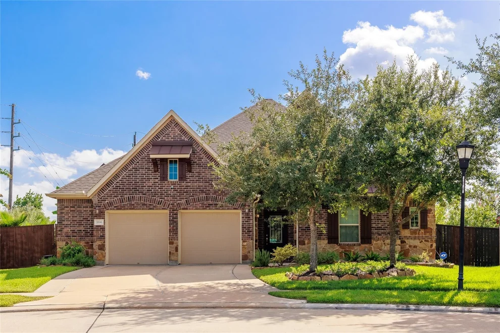 Unit for sale at 3596 Mustang Ridge Lane, Pearland, TX 77584