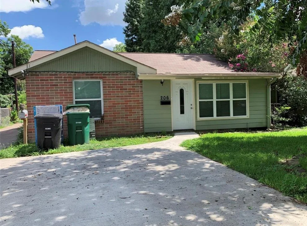 Unit for sale at 206 Frawley Street, Houston, TX 77009