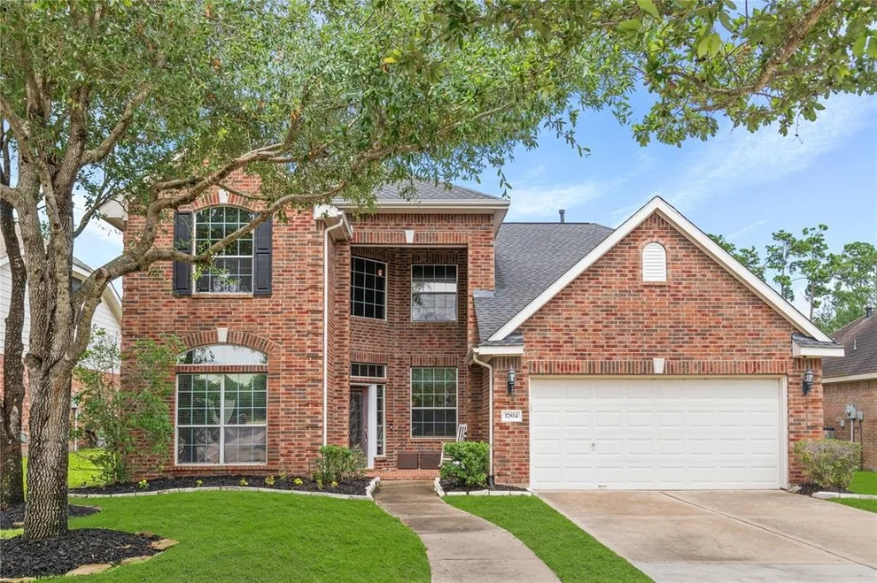 Unit for sale at 17814 Scarlet Forest Drive, Tomball, TX 77377