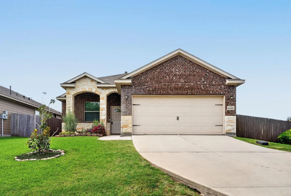 Unit for sale at 14465 Weir Creek Road, Willis, TX 77318