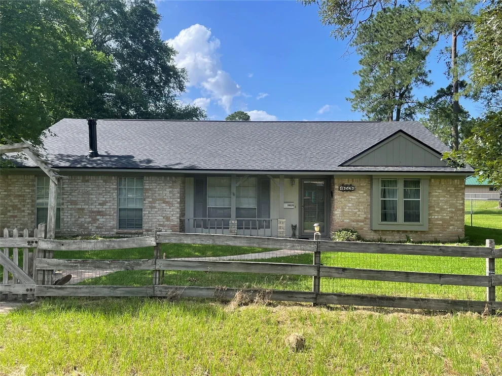 Unit for sale at 16526 Walnut Springs Lane, Magnolia, TX 77355