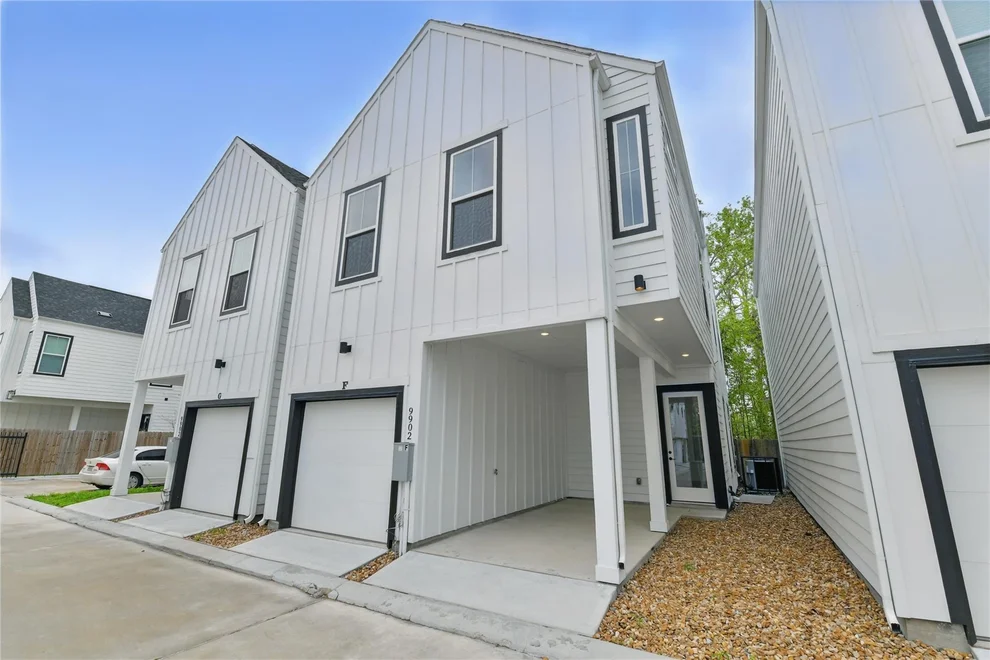 Unit for sale at 9902 Clark Road, Houston, TX 77076