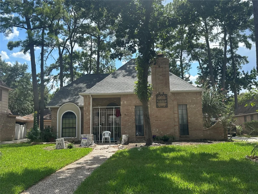 Unit for sale at 14707 Treborway Drive, Houston, TX 77014