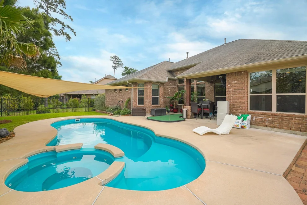 Unit for sale at 26 Lufberry Place, Tomball, TX 77375