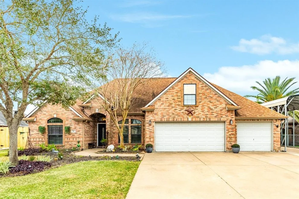Unit for sale at 141 Dove Trail, Richwood, TX 77531